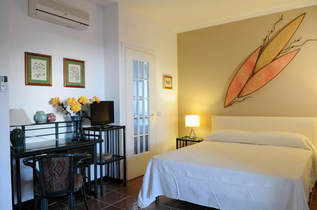 B&B Villa Di Giorgi Cefalu Room photo
